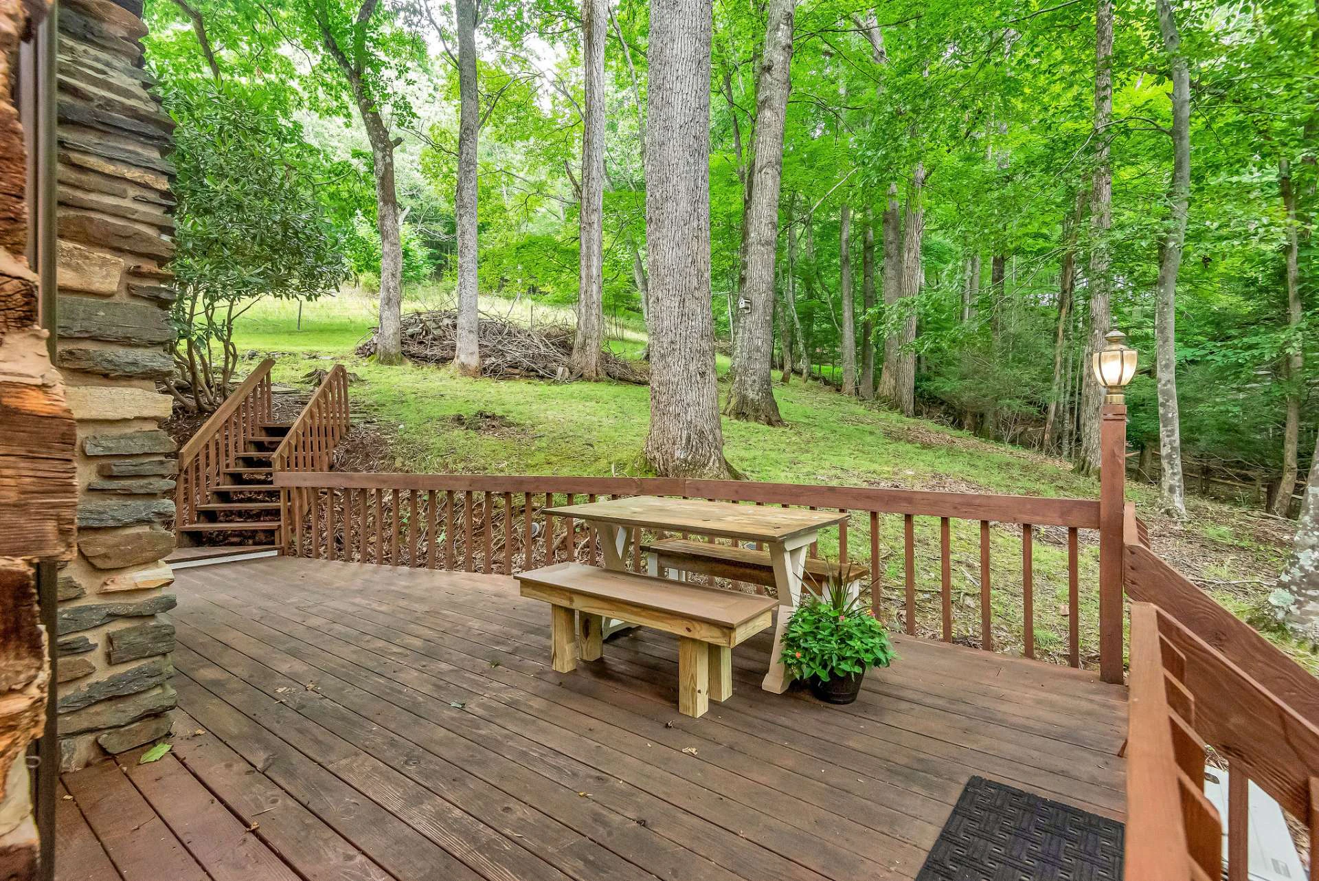 Image number 13 for the current listing